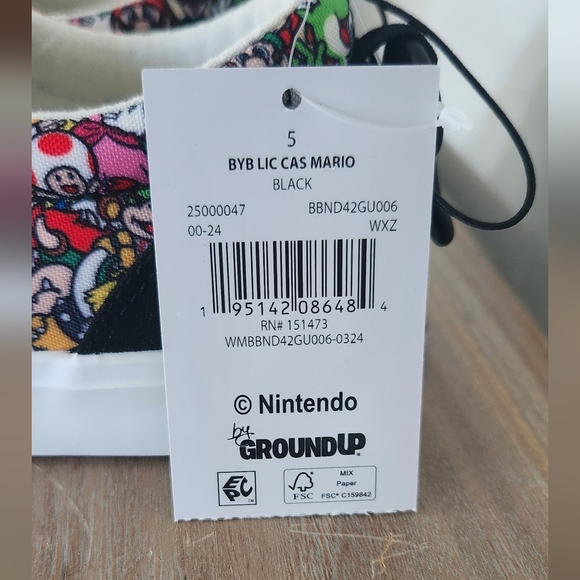 👟 Nintendo Super Mario Kids Sneakers – Size 5, NWT, Cartoon Character Design - Picture 5 of 16